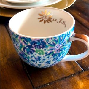 Lilly Pulitzer ceramic mugs